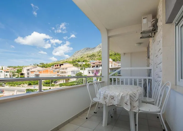 And By The Sea Duce, - 18155 Gasthuis