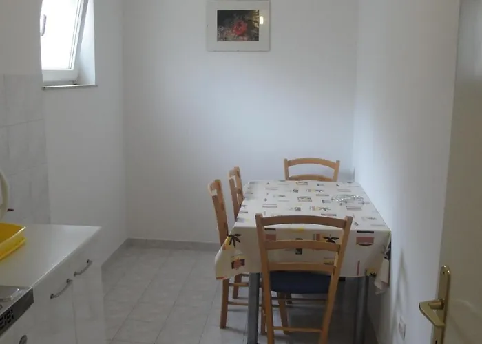 And By The Sea Duce, - 18155 Omiš